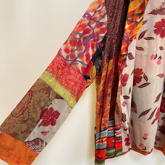 Vintage Patchwork‎ Art-to-Wear Hooded Jacket, Maximalist Chico's Travelers - Picture 7 of 14